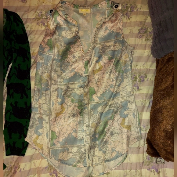 ModCloth tops - Picture 2 of 3